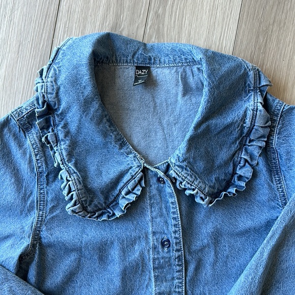 Dazy Denim Long Sleeves Blouse Size M - Picture 3 of 6